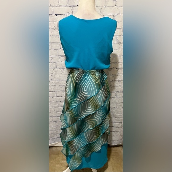 I.C. Collections by Connie 3 Piece Skirt, Top, And Tank Blouse Size Small - Picture 7 of 10